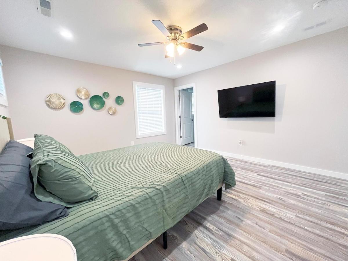 Beautiful Cozy New Build Home - Pet Friendly South Euclid Buitenkant foto